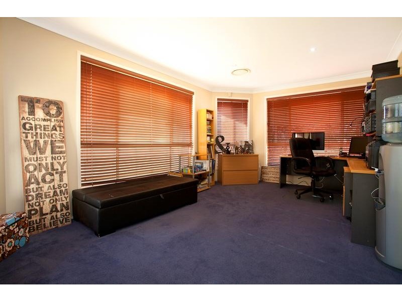 13 Wattlebird Crescent, Glenmore Park NSW 2745