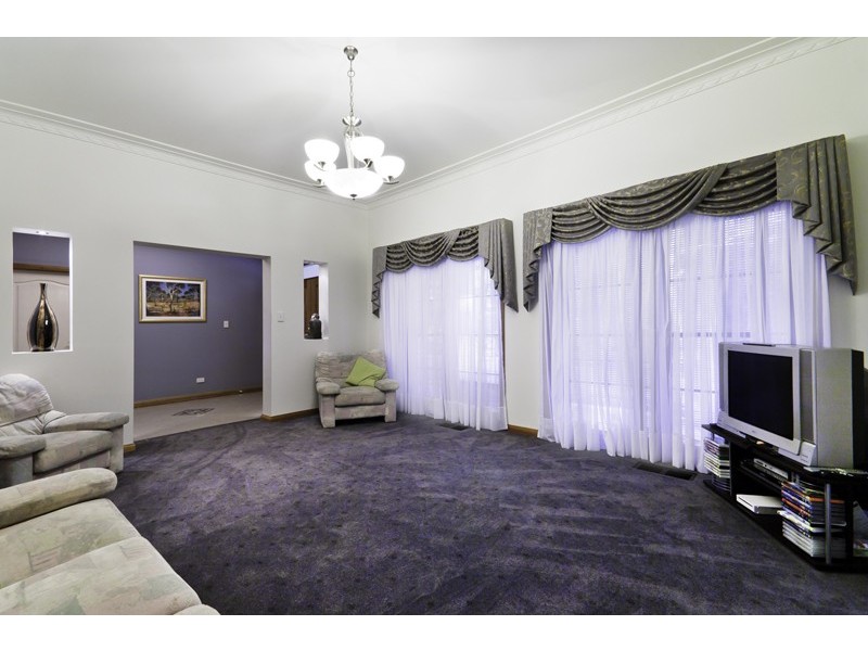 54 Monarch Circuit, Glenmore Park NSW 2745