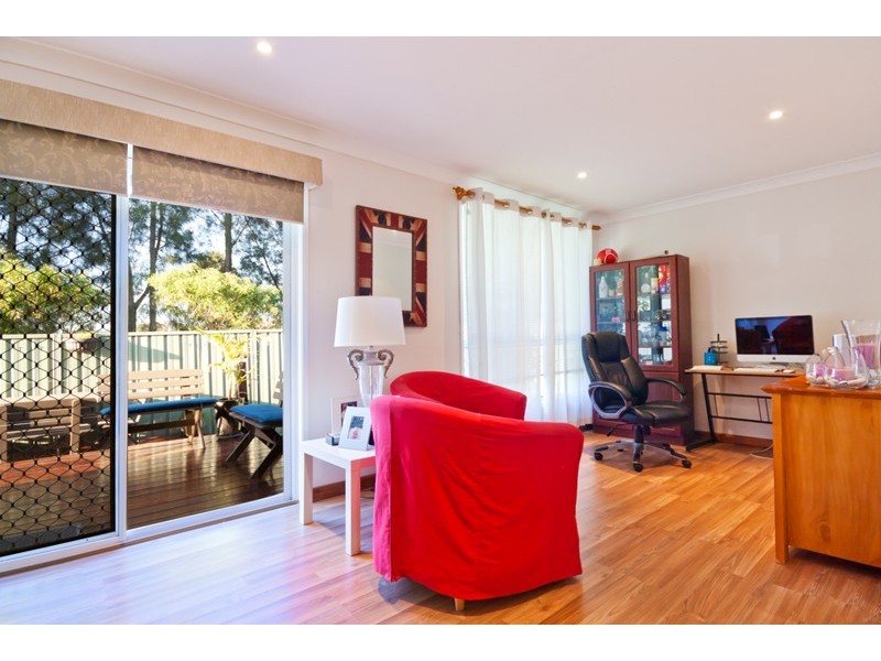 25 Linara Circuit, Glenmore Park NSW 2745