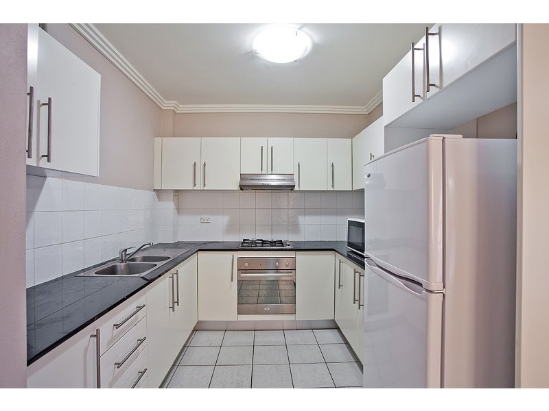 9/43-45 Rodgers Street, Kingswood NSW 2747