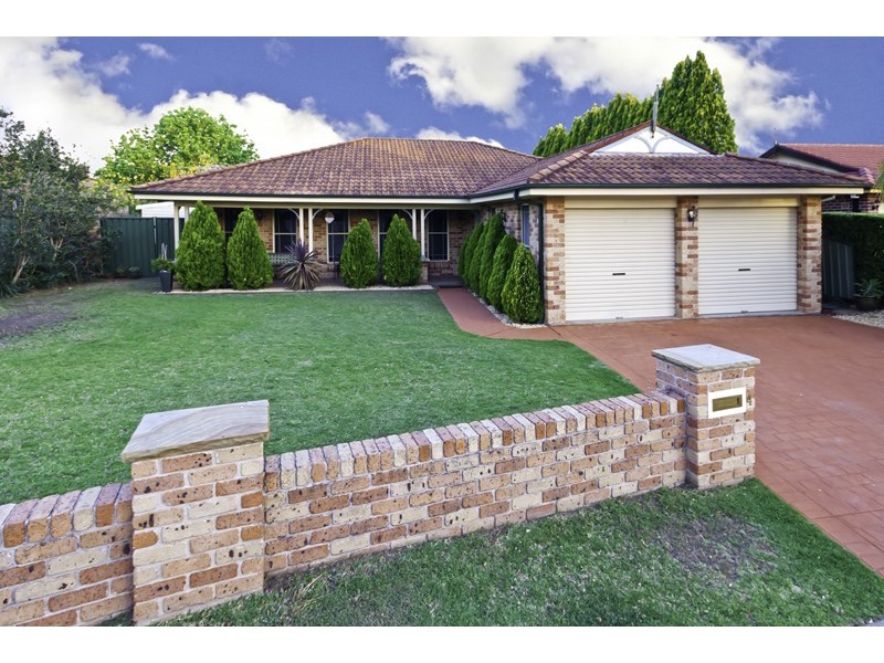 4 Burra Close, Glenmore Park NSW 2745