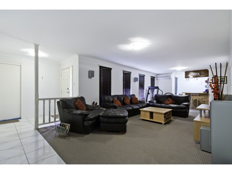 4 Burra Close, Glenmore Park NSW 2745