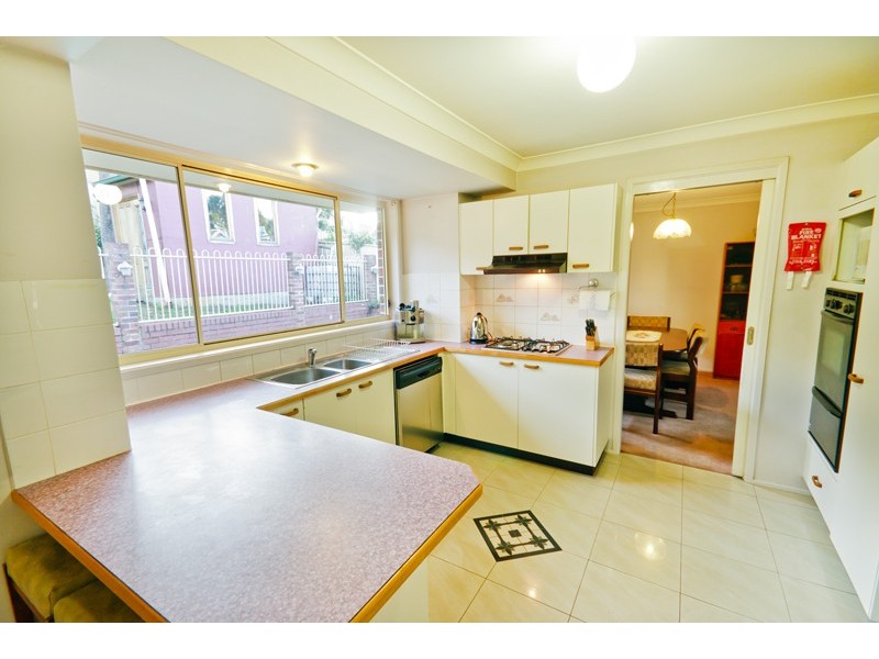 11 Begonia Court, Glenmore Park NSW 2745