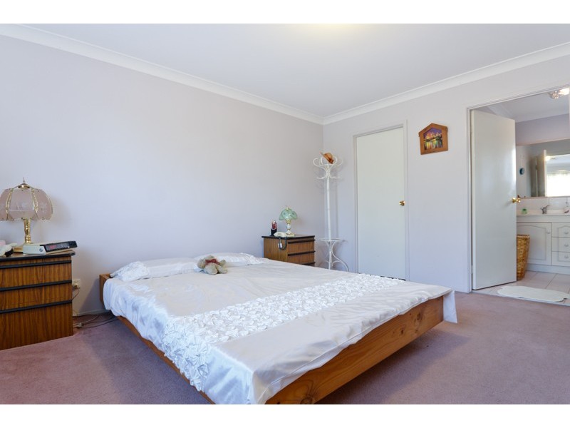 11 Begonia Court, Glenmore Park NSW 2745