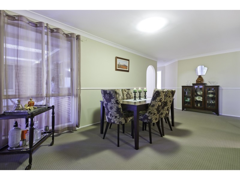 4 Ernstine Hill Close, Glenmore Park NSW 2745