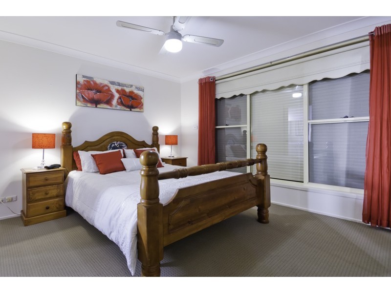 4 Ernstine Hill Close, Glenmore Park NSW 2745