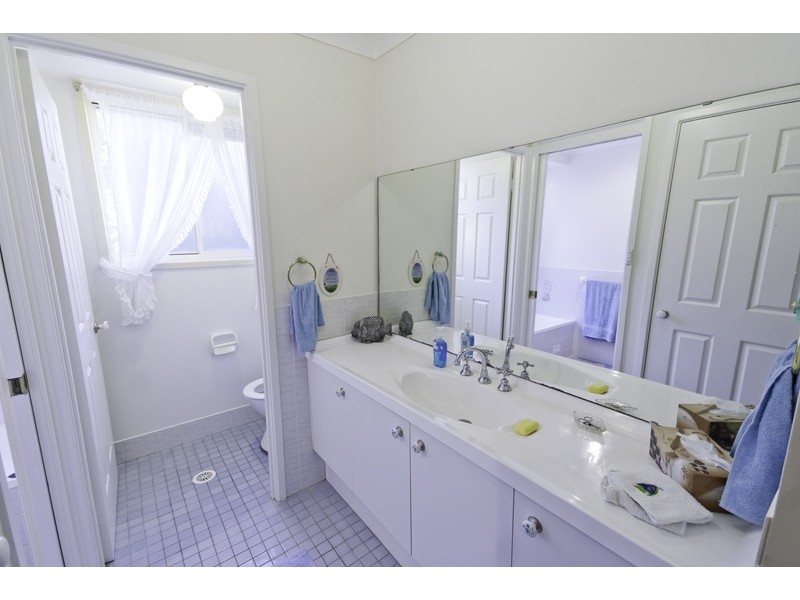 4 Ernstine Hill Close, Glenmore Park NSW 2745