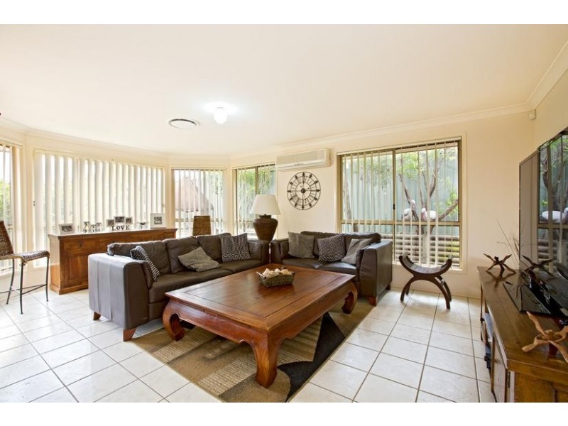 49 Waringa Cres, Glenmore Park NSW 2745