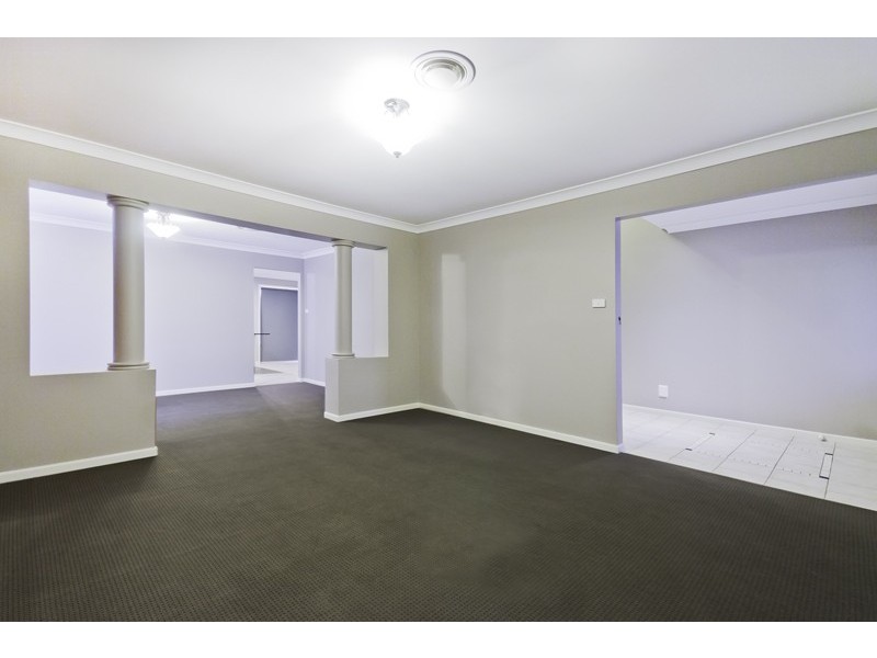 30 Kookaburra Crescent, Glenmore Park NSW 2745