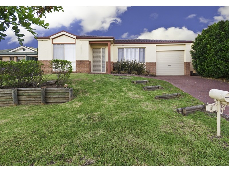 8 Kookaburra Crescent, Glenmore Park NSW 2745