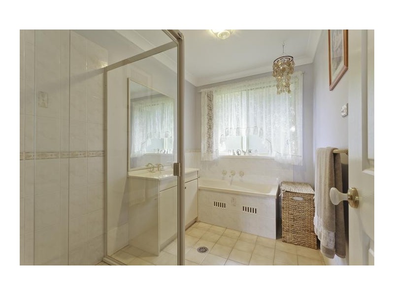 27 Muru Drive, Glenmore Park NSW 2745