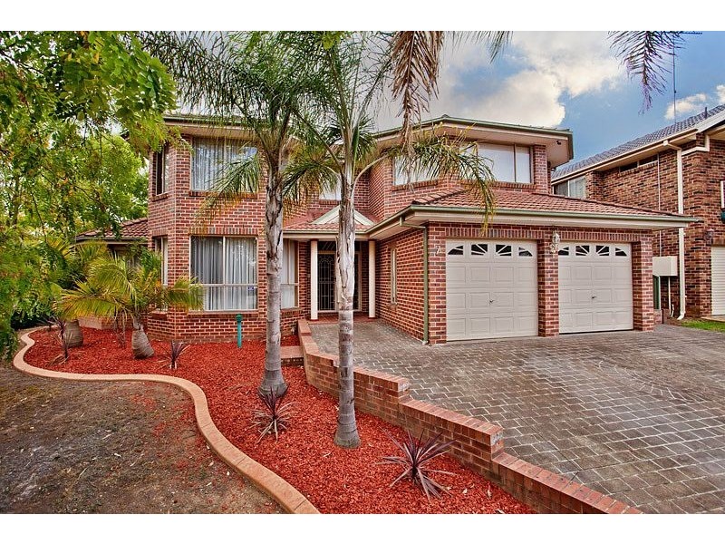 7 Devaney Avenue, Glenmore Park NSW 2745