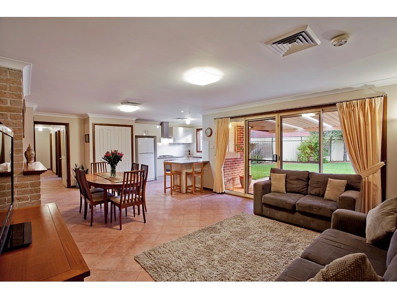 3 Scrubwren Place, Glenmore Park NSW 2745