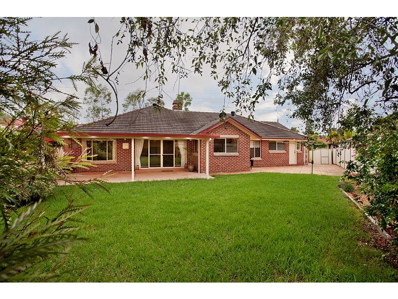 3 Scrubwren Place, Glenmore Park NSW 2745