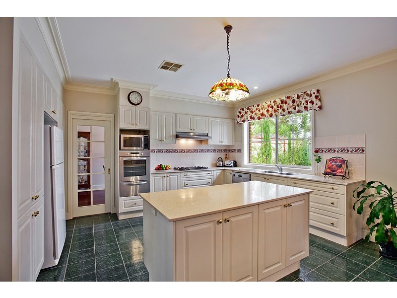 3 Fairwater Court, Glenmore Park NSW 2745