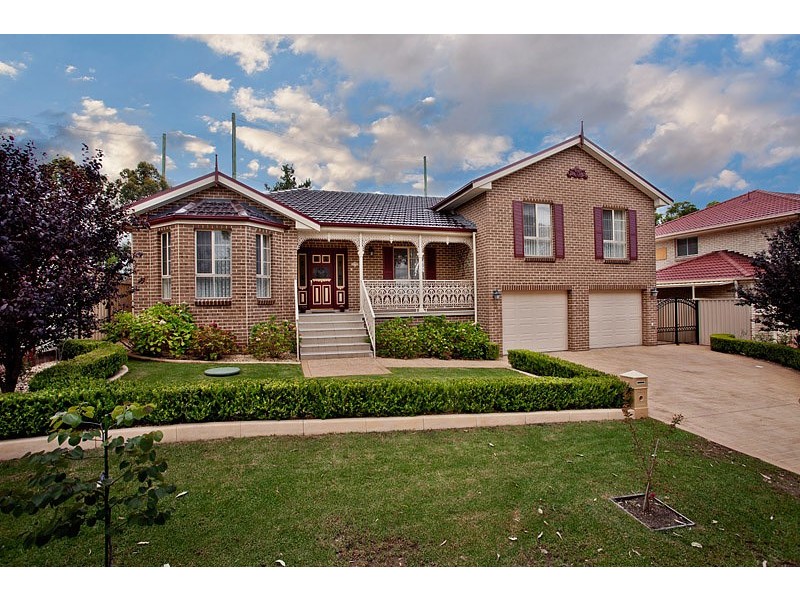 3 Fairwater Court, Glenmore Park NSW 2745