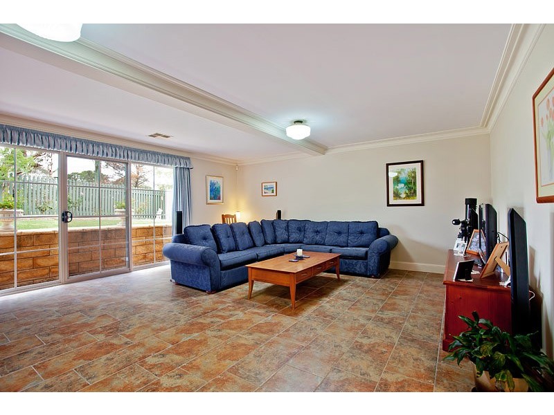 3 Fairwater Court, Glenmore Park NSW 2745