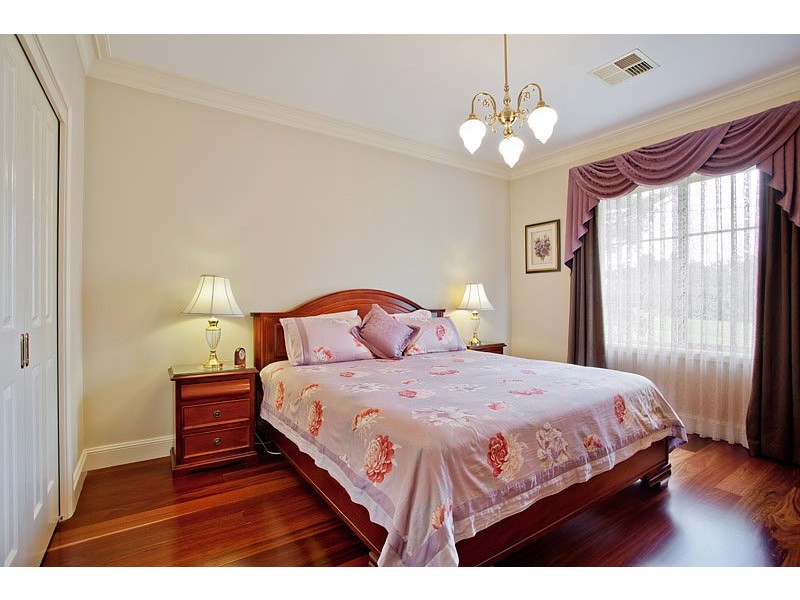 3 Fairwater Court, Glenmore Park NSW 2745