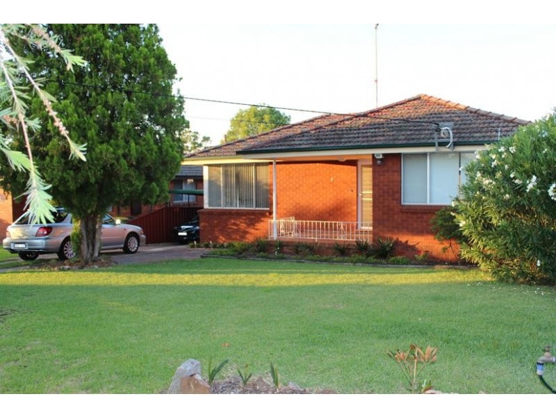 7 Treetops Avenue, South Penrith NSW 2750