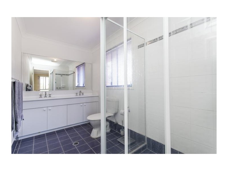 21 Barronfield Drive, Glenmore Park NSW 2745