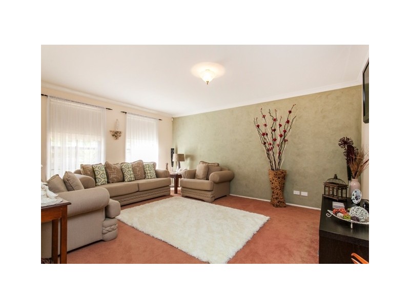 25 Saddler Way, Glenmore Park NSW 2745