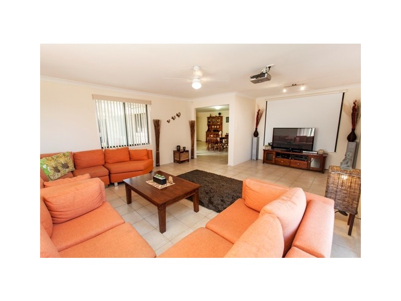 25 Saddler Way, Glenmore Park NSW 2745