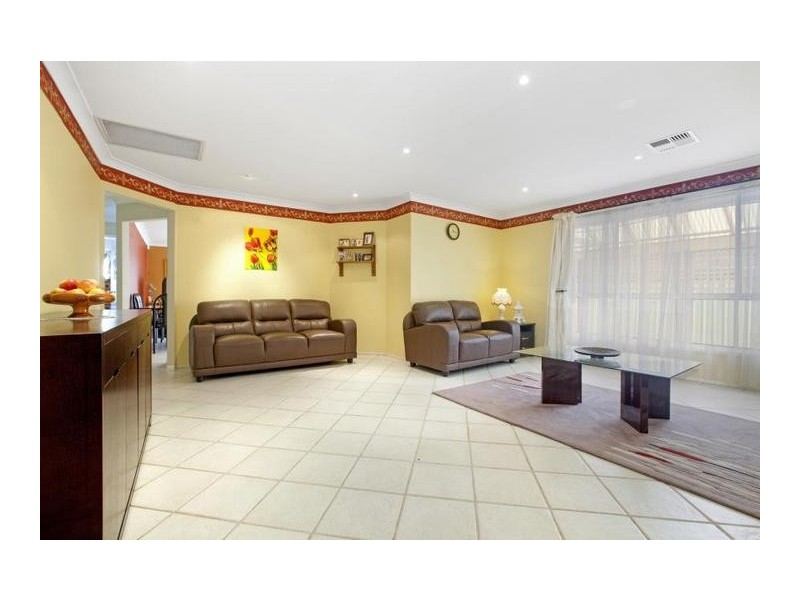 13 Jirramba Court, Glenmore Park NSW 2745