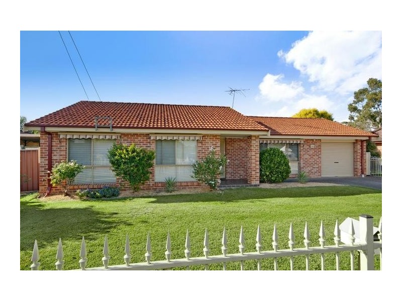 6 Clucas Road, Dharruk NSW 2770