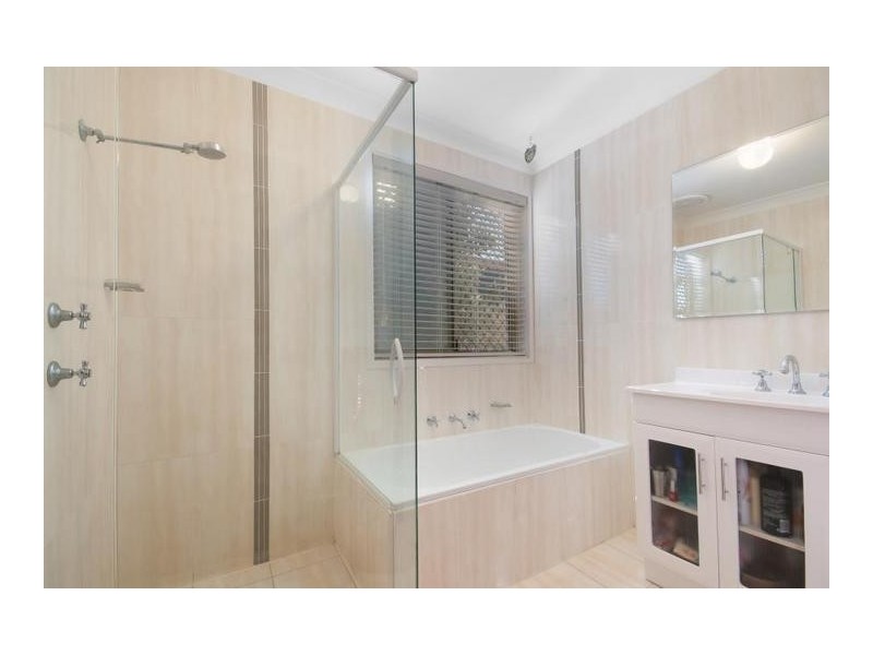 6 Clucas Road, Dharruk NSW 2770