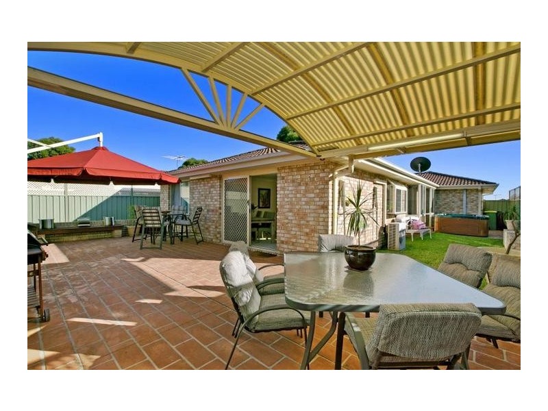 4 Bukari Way, Glenmore Park NSW 2745