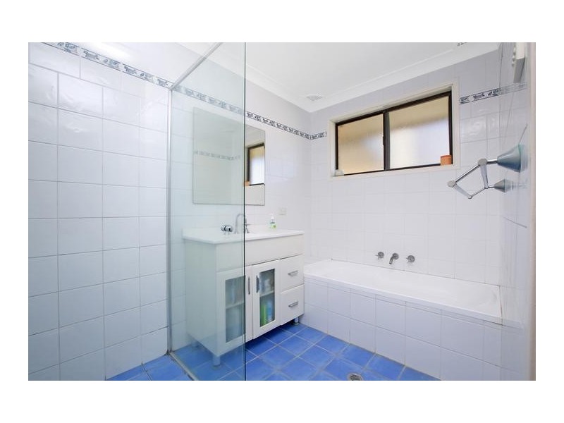 2 Tea Tree Glen, Jamisontown NSW 2750