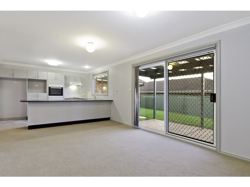 60 Womra Crescent, Glenmore Park NSW 2745