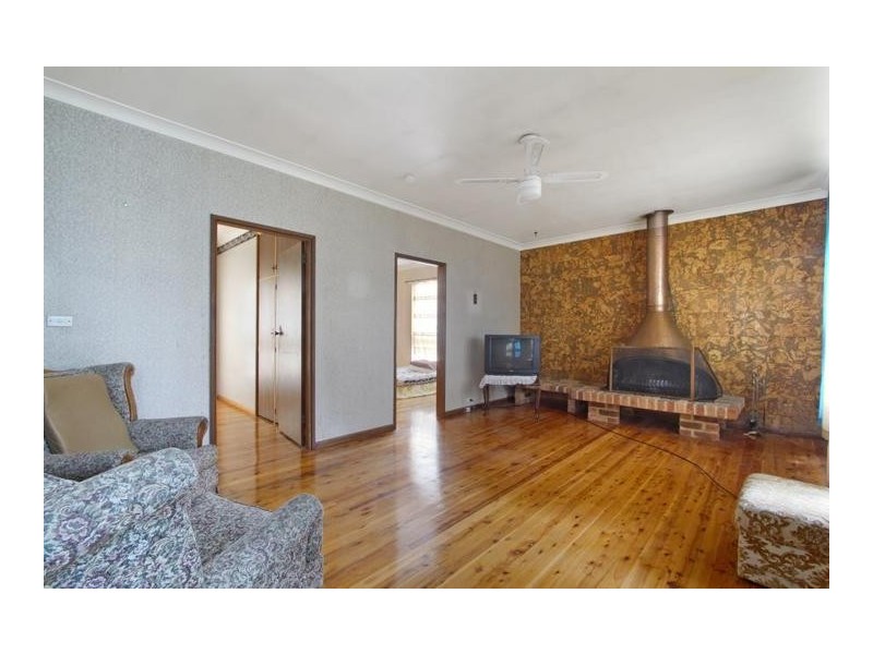 9 Dwyer Road, Bringelly NSW 2556