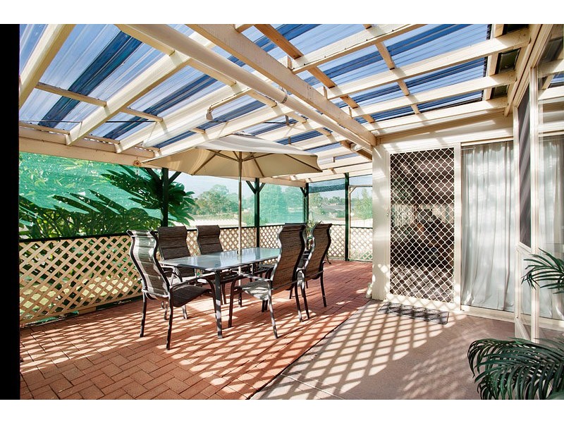 27 Kenneth Slessor Drive, Glenmore Park NSW 2745