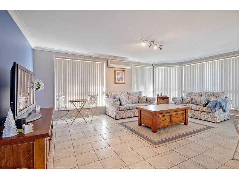 14 Kalua Place, Glenmore Park NSW 2745