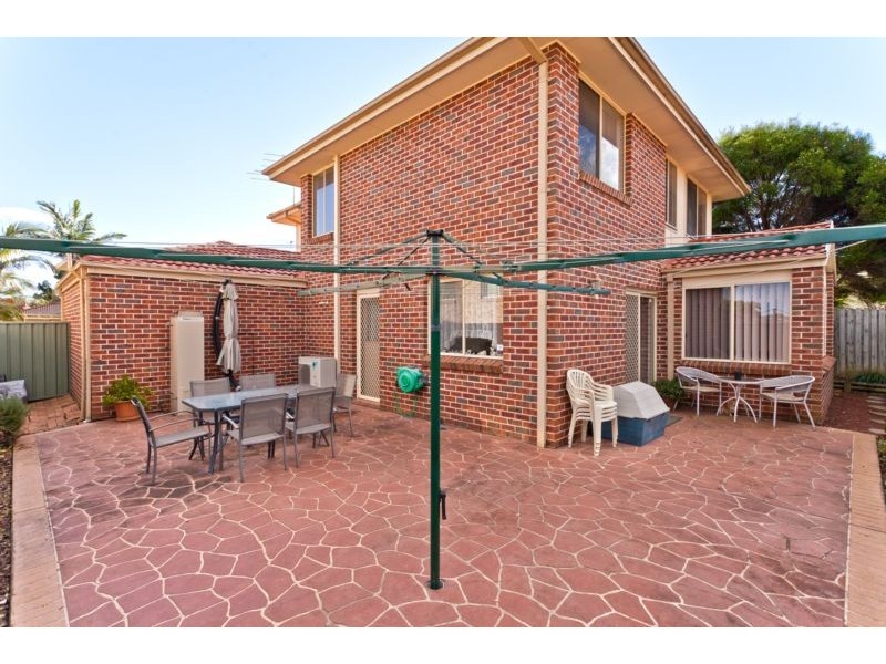 27 Muru Drive, Glenmore Park NSW 2745