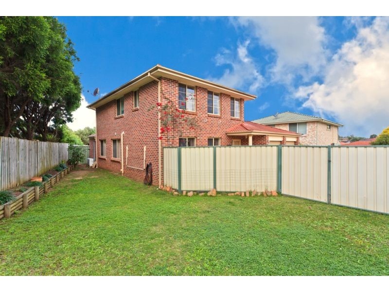 27 Muru Drive, Glenmore Park NSW 2745