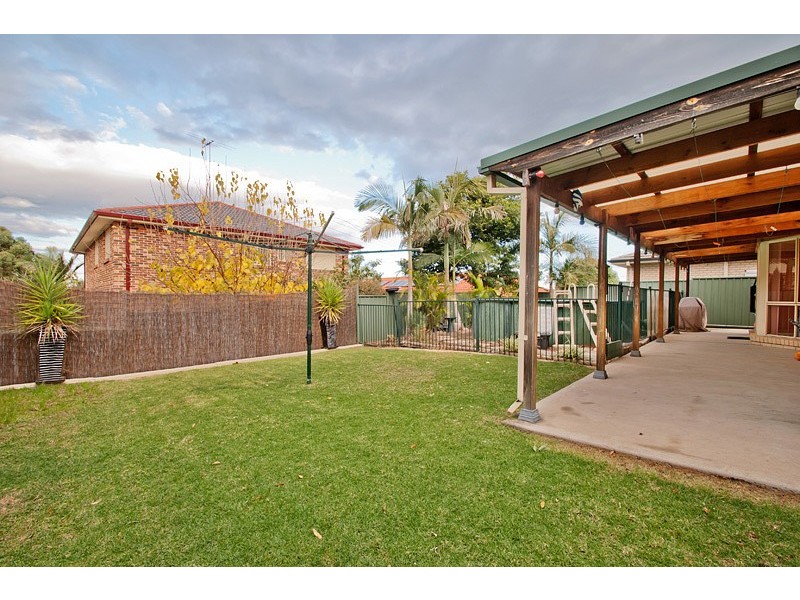 1 Baraba Close, Glenmore Park NSW 2745