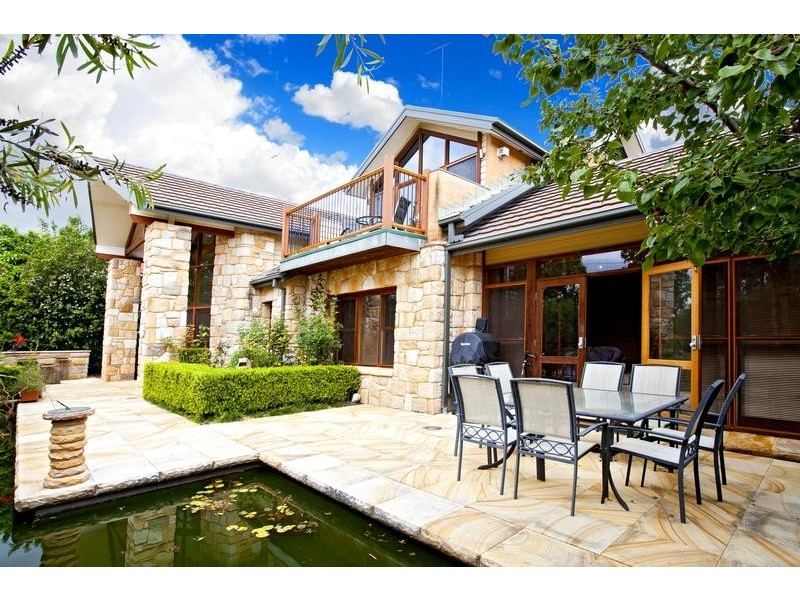 2 Cascade Avenue, Glenmore Park NSW 2745