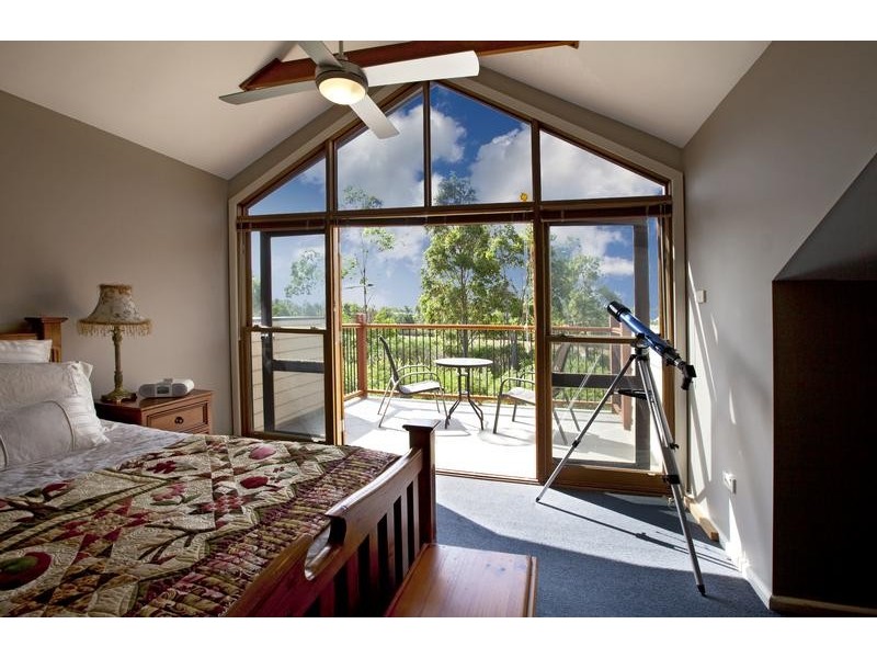 2 Cascade Avenue, Glenmore Park NSW 2745