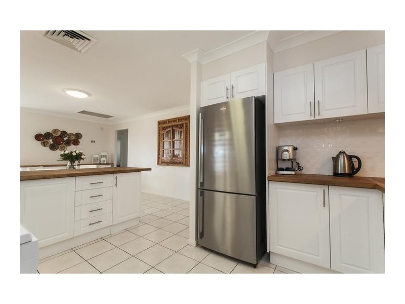 7 Winna Place, Glenmore Park NSW 2745