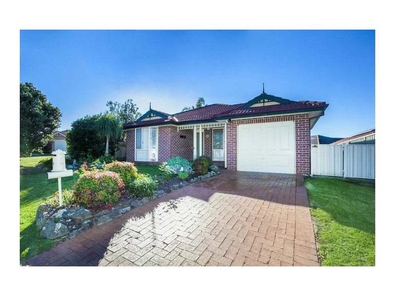 28 Woodi Close, Glenmore Park NSW 2745