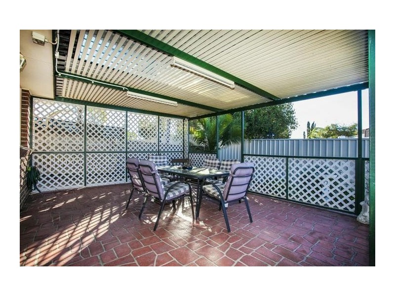 28 Woodi Close, Glenmore Park NSW 2745