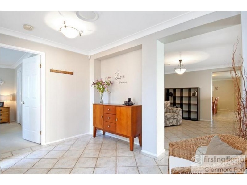 23 Windorra Avenue, Glenmore Park NSW 2745