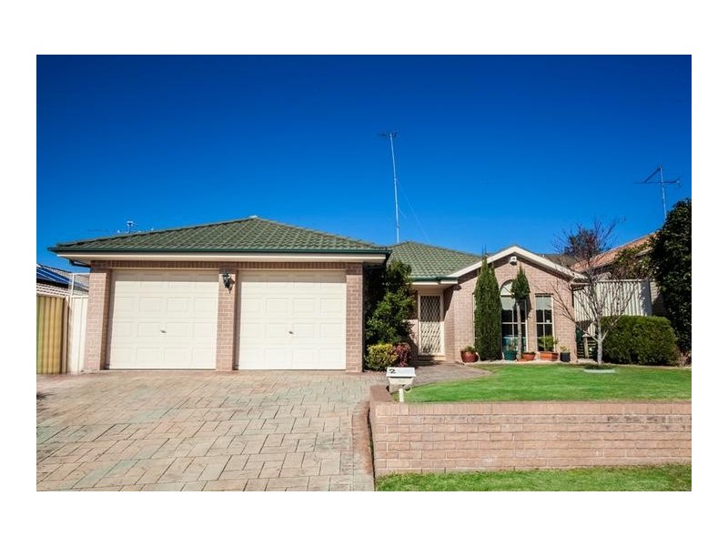 2 Beal Place, Glenmore Park NSW 2745