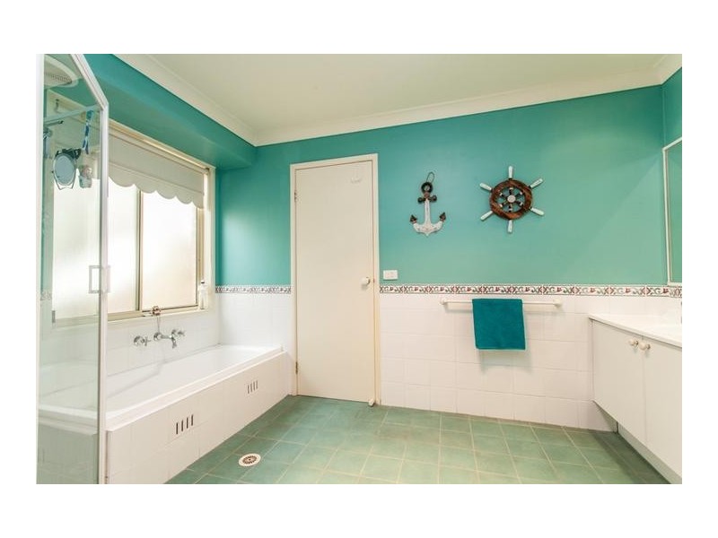 2 Beal Place, Glenmore Park NSW 2745