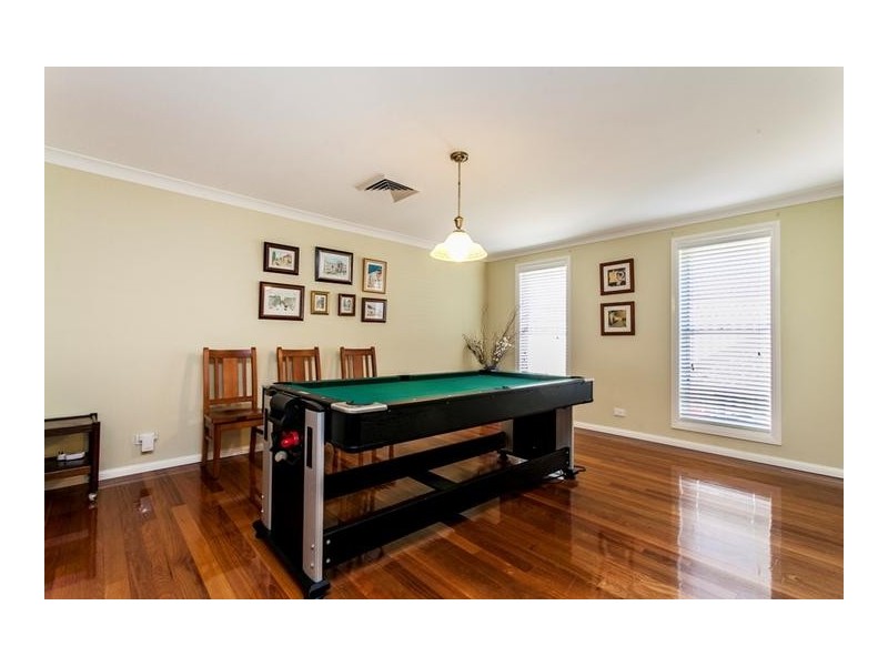 21 Burra Close, Glenmore Park NSW 2745