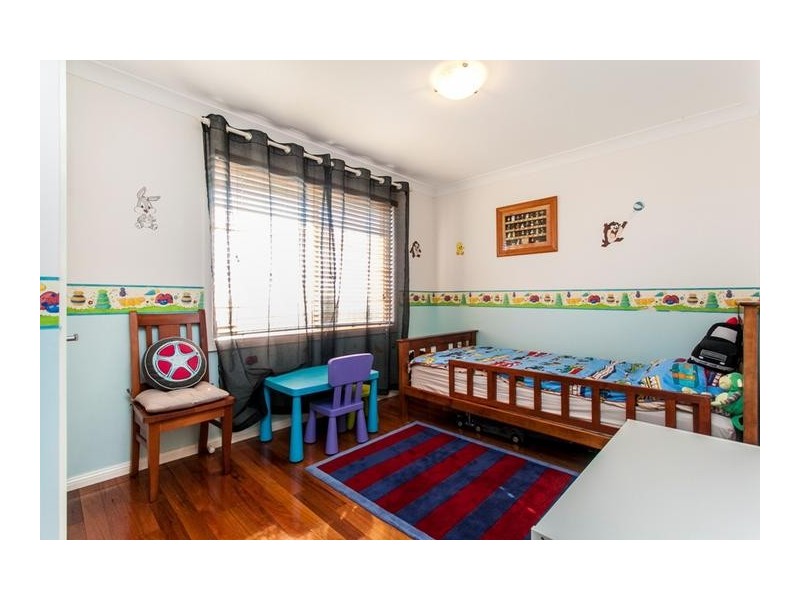 21 Burra Close, Glenmore Park NSW 2745