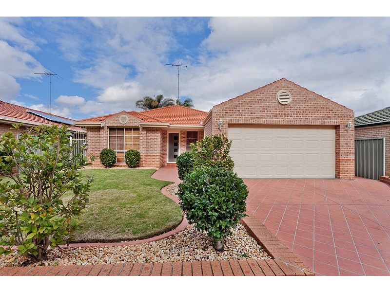 32 Monarch Circuit, Glenmore Park NSW 2745