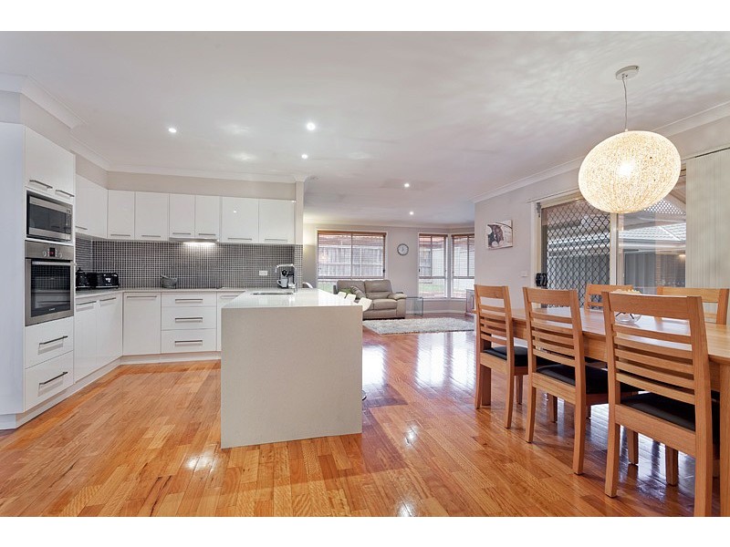 32 Monarch Circuit, Glenmore Park NSW 2745